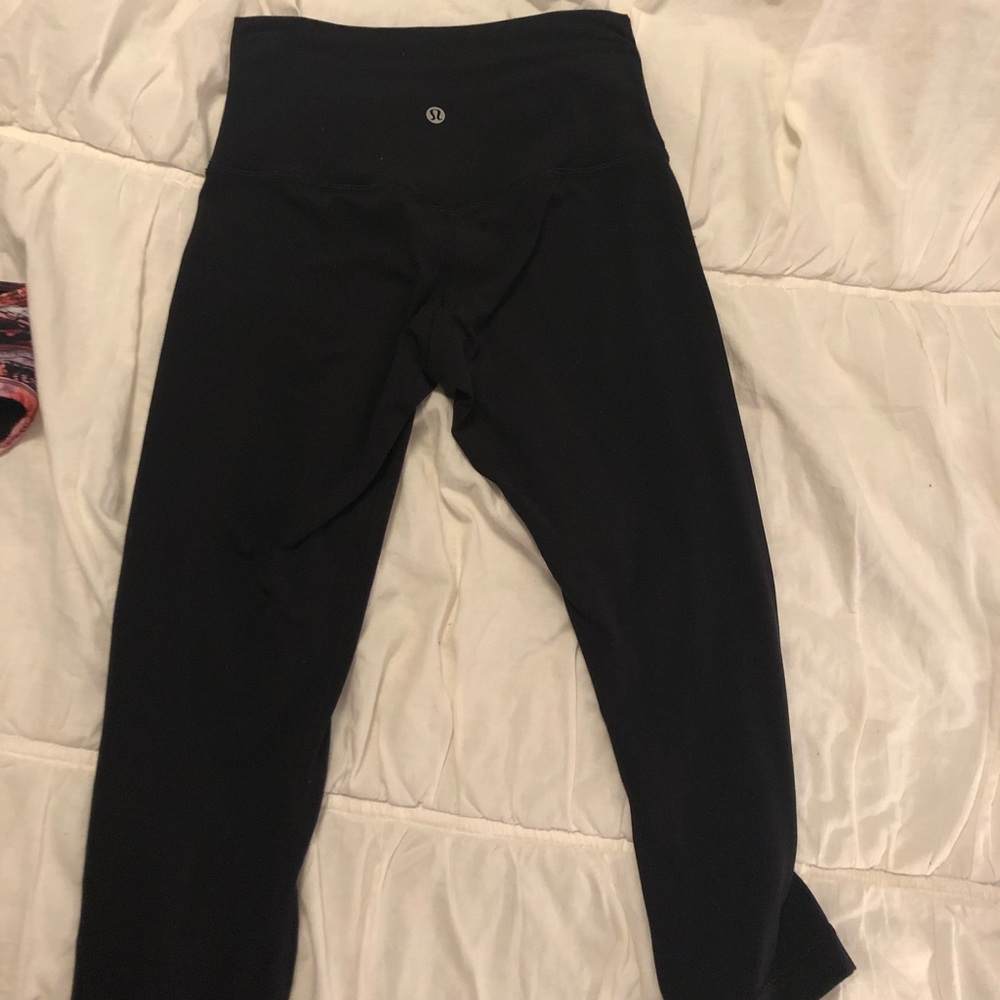 Lululemon Solid Black Align Crop Leggings